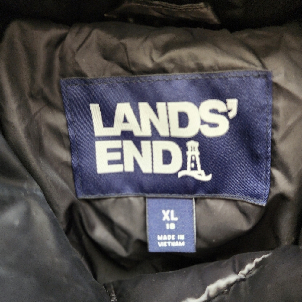 Lands' End Women's XL Black Puffer Down Button Front Jacket‎ Winter Cozy - Picture 9 of 10